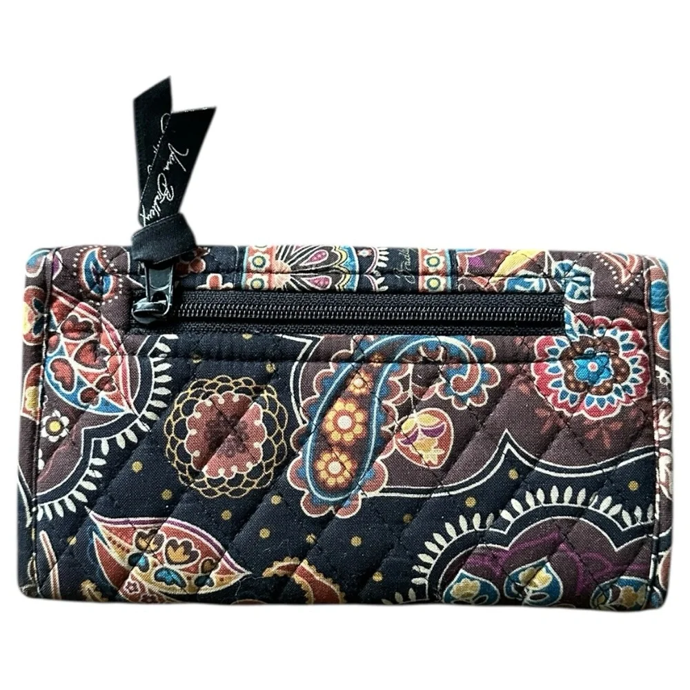 Vera Bradley wallet Kensington pattern Paisley quilted print